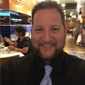 Meet your Posher, Eric